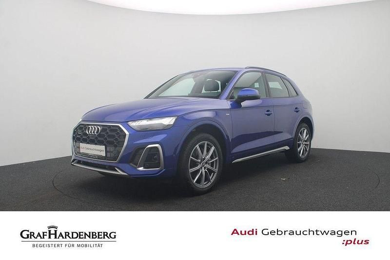 Ultrablau metallic Gebraucht 2021 Audi Q5 Ambiente SUV | 35.880 € (Fairer Preis) - Bild 1/4