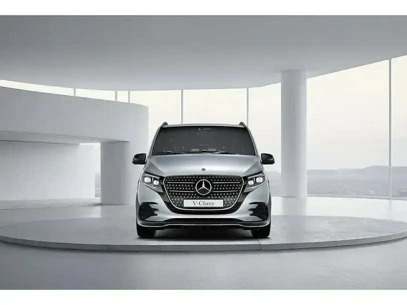 Gebraucht Mercedes V300 Style 237 PS (174 kW) 2026 Silber Van / Kleinbus