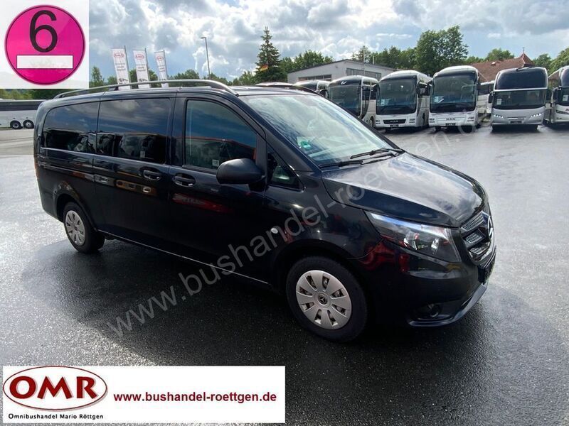 Schwarz Gebraucht 2016 Mercedes Vito Van / Kleinbus | 18.445 € - Bild 1/4