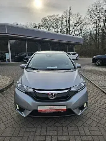 Gebraucht Honda Jazz Comfort 102 PS (75 kW) 2016 Tinted silver metallic Kleinwagen