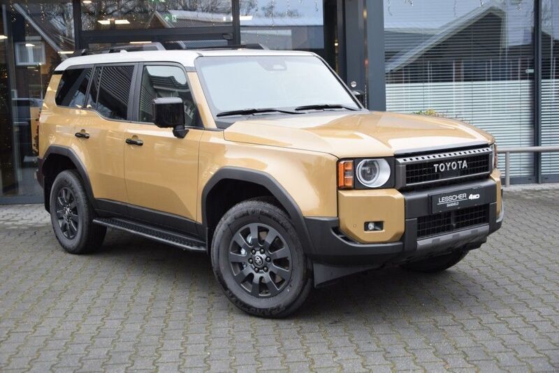 Beige Neu 2024 Toyota Land Cruiser Edition SUV | 108.779 € - Bild 1/4