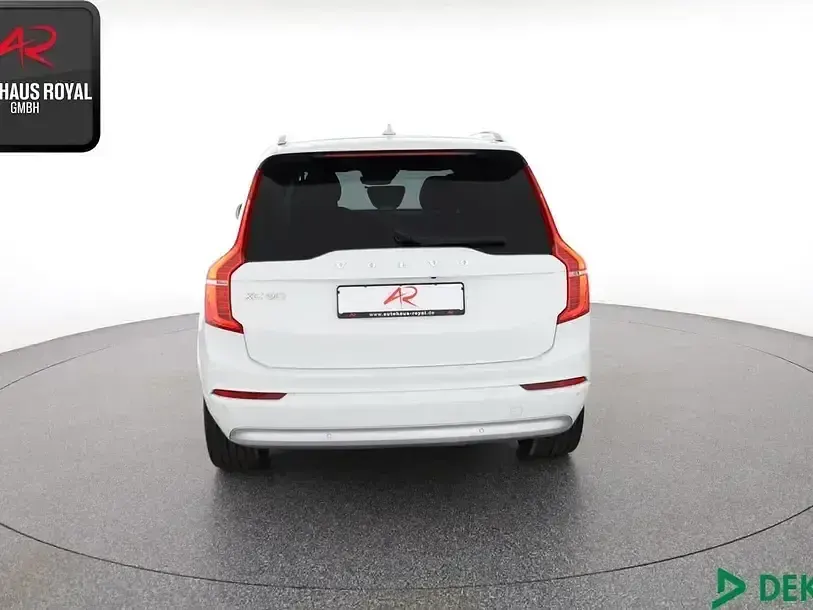 Używany Volvo XC90 235 KM (172 kW) 2021 Biały SUV