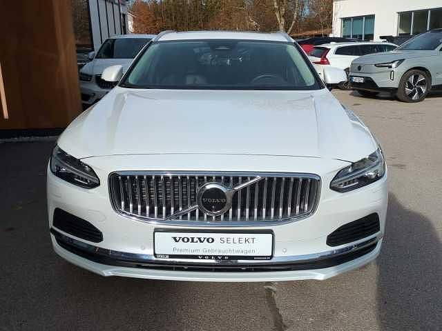 Second-hand Volvo V90 Ultimate 455 CP (334 kW) 2022 Alb Break