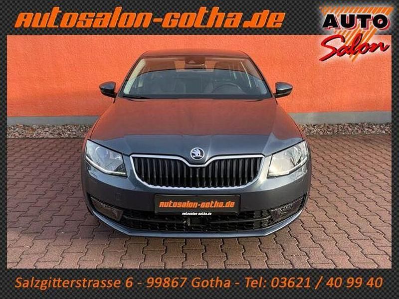 Gebraucht Skoda Octavia Style 150 PS (110 kW) 2016 Grau Limousine
