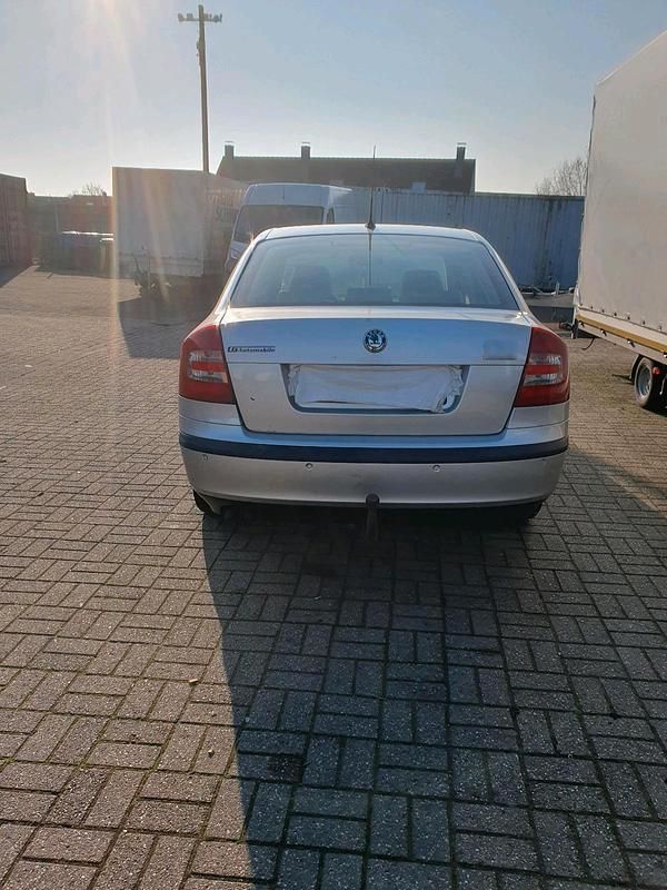 Gebraucht Skoda Octavia 150 PS (110 kW) 2005 Silber Limousine