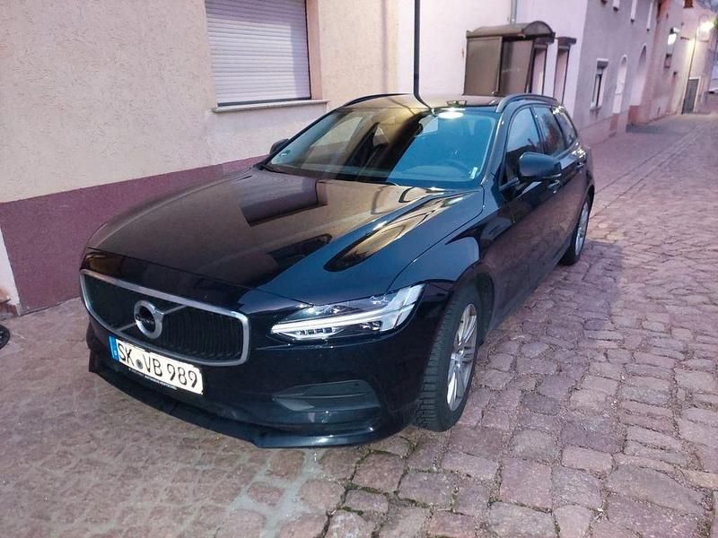 Schwarz Gebraucht 2018 Volvo V90 Kombi | 19.990 € (Etwas zu teuer) - Bild 1/3