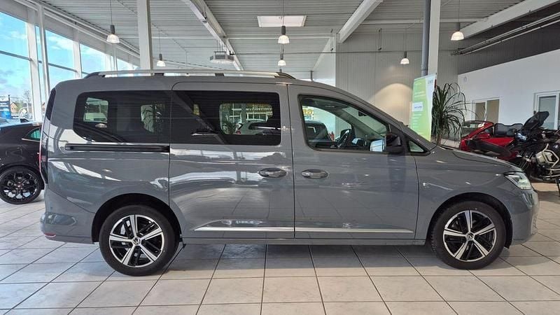 Gebraucht VW Caddy Maxi Style 122 PS (89 kW) 2023 Pure grey Van / Kleinbus