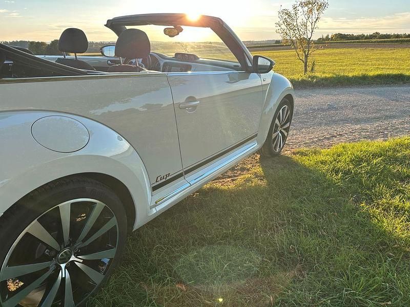 Weiß Gebraucht 2014 VW Beetle Cup Cabrio | 15.300 € (Fairer Preis) - Bild 1/4