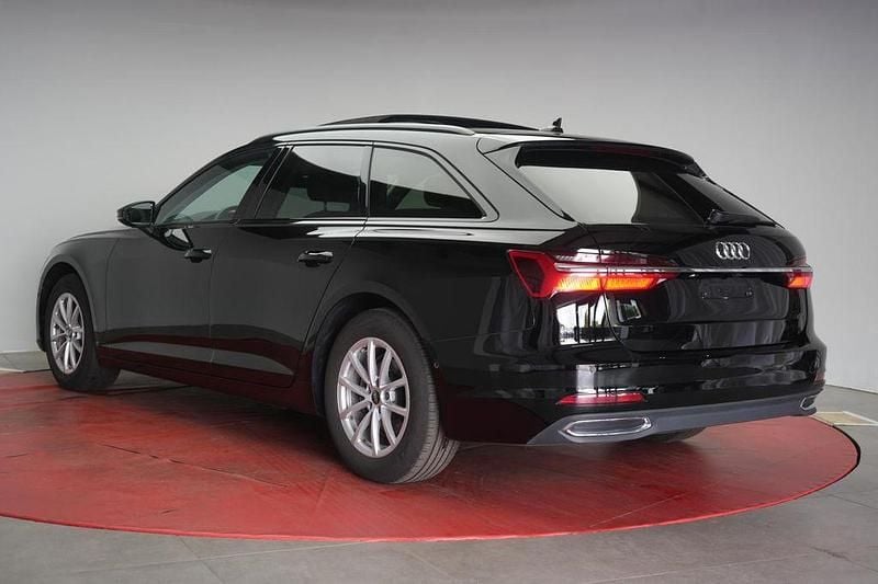 Gebraucht Audi A6 163 PS (119 kW) 2022 Schwarz Kombi