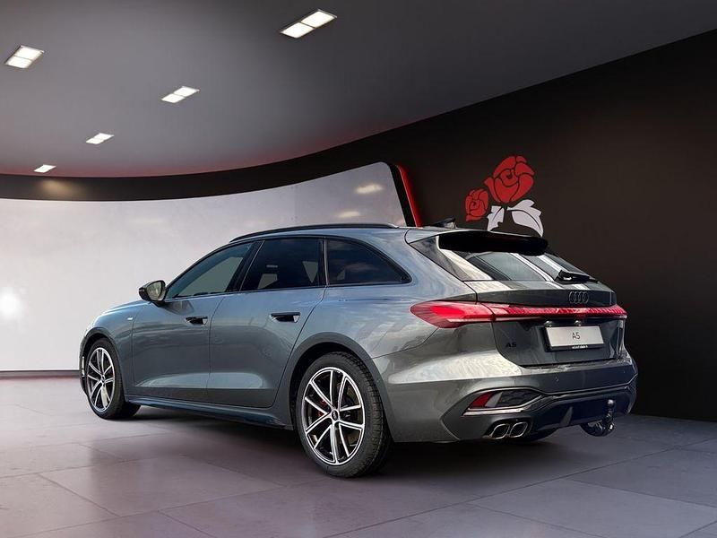 Neu Audi A5 S-Line 204 PS (150 kW) 2025 Daytonagrau perleffekt Kombi