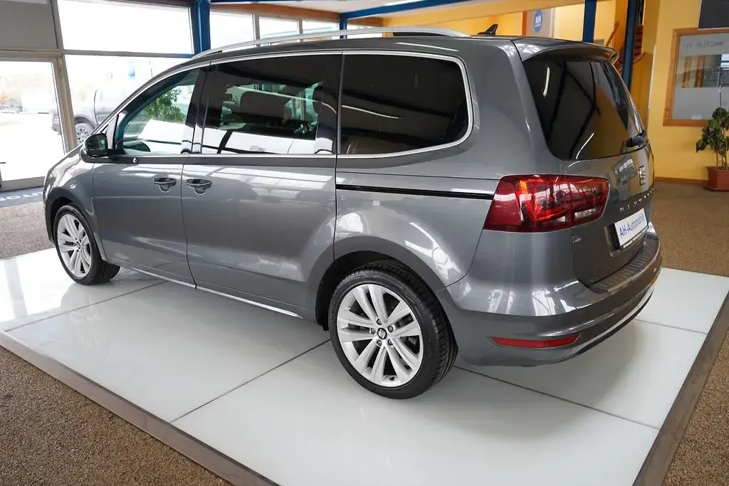 Gebraucht Seat Alhambra Style 150 PS (110 kW) 2019 Grau Van / Kleinbus