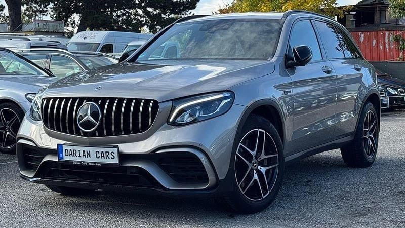 Grau Gebraucht 2019 Mercedes GLC250 AMG SUV | 26.990 € (Superpreis) - Bild 1/4