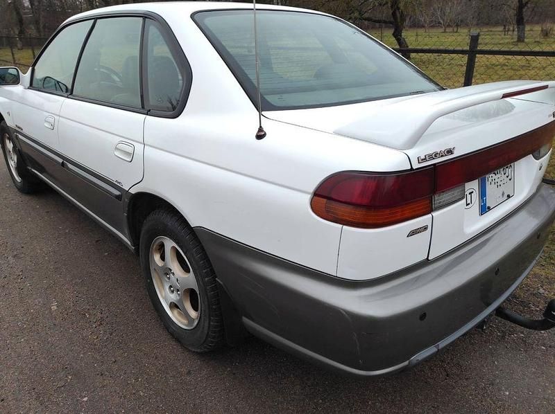 Gebraucht Subaru Outback Sport 150 PS (110 kW) 1999 Weiß Limousine