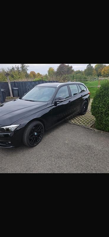 Gebraucht BMW 318 150 PS (110 kW) 2017 Weiß Kombi