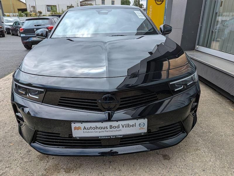 Occasion Opel Astra 136 ch (100 kW) 2024 Noir Berline