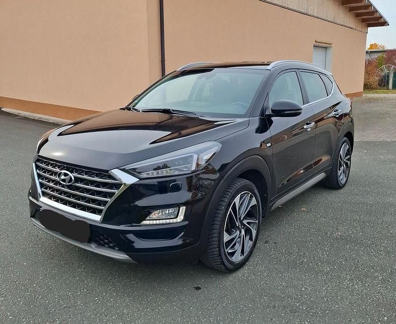 Schwarz Gebraucht 2020 Hyundai Tucson Premium SUV | 18.999 € (Guter Preis) - Bild 1/4