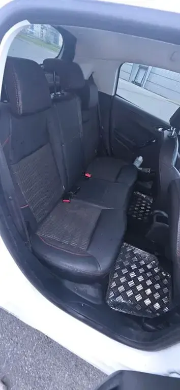 Gebraucht Peugeot 208 Allure 120 PS (88 kW) 2018 Weiß Kleinwagen