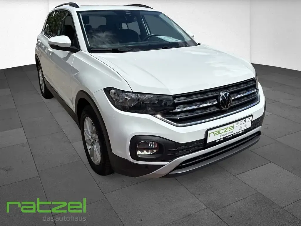 Gebraucht VW T-Cross Life 110 PS (80 kW) 2023 Weiß SUV
