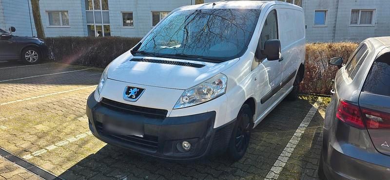 Gebraucht Peugeot Expert 90 PS (66 kW) 2011 Weiß Van