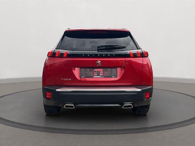 Gebraucht Peugeot 2008 Allure 131 PS (96 kW) 2023 Lackierung elixierrot/typ ver SUV