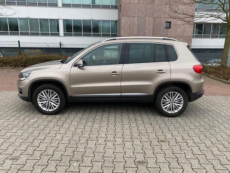 Gebraucht VW Tiguan 140 PS (102 kW) 2014 Gelb SUV