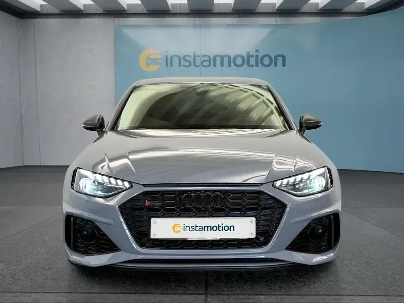 Gebraucht Audi RS4 470 PS (345 kW) 2024 Grau Kombi