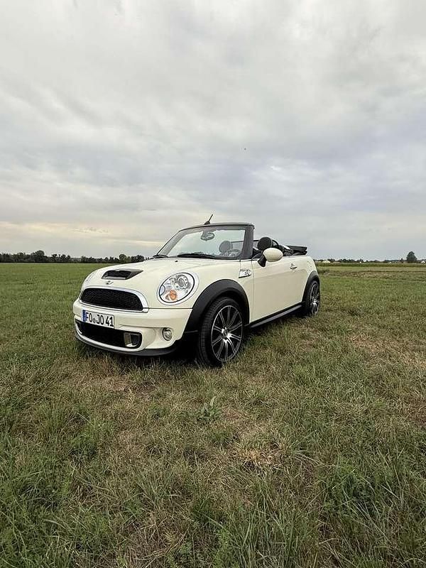 Weiß Gebraucht 2011 Mini Cooper S Cabriolet Cabrio | 11.299 € (Fairer Preis) - Bild 1/4