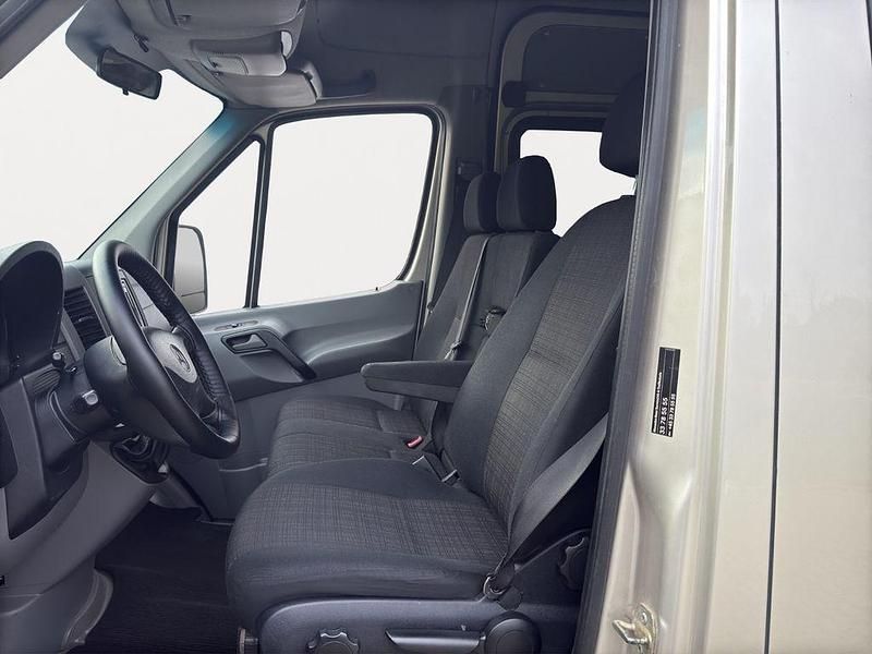 Gebraucht Mercedes Sprinter 190 PS (139 kW) 2014 Silber Van