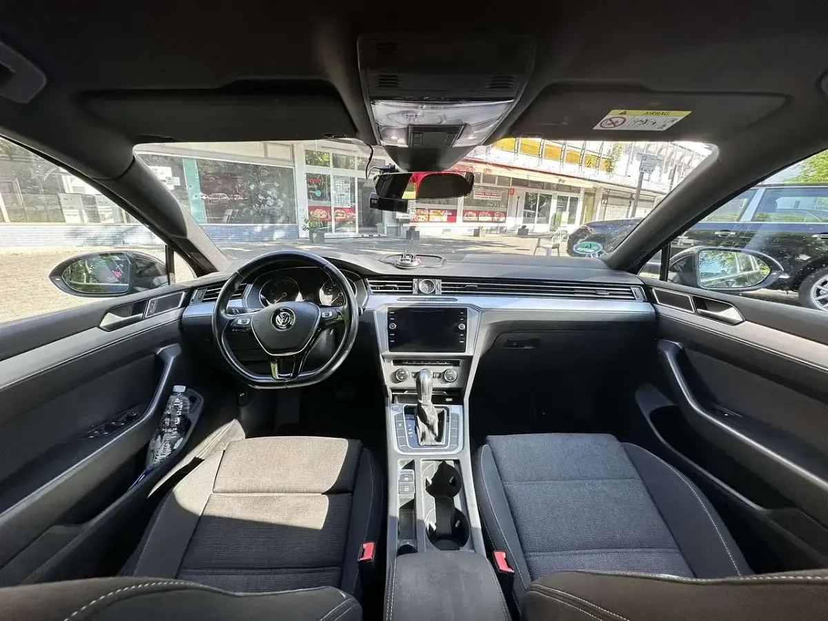 Gebraucht VW Passat Business 190 PS (139 kW) 2019 Schwarz Kombi