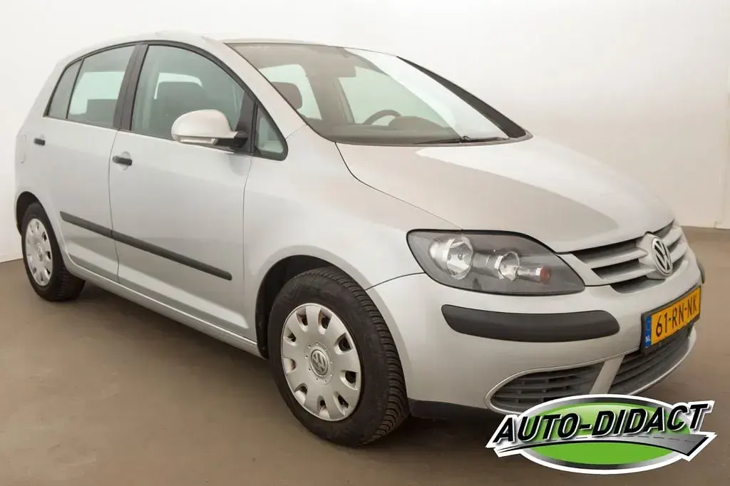 Używany VW Golf Plus Cross Trendline 116 KM (85 kW) 2005 Srebrny Minivan