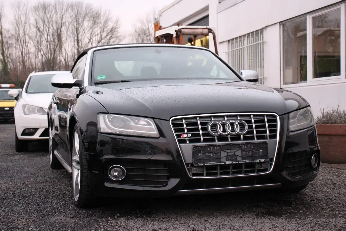 Gebraucht Audi S5 Sport 333 PS (244 kW) 2010 Schwarz Coupé