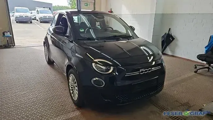 Gebraucht Fiat 500e Red 69 kW (95 PS) 2025 Schwarz Limousine