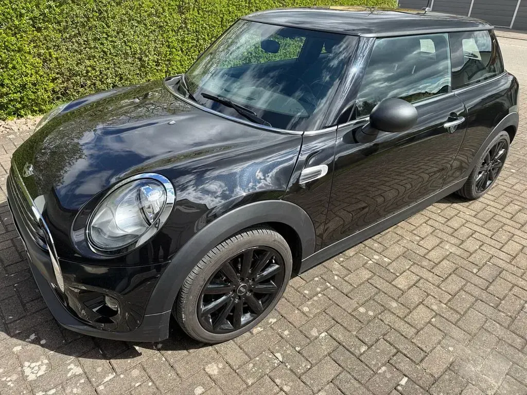 Gebraucht Mini ONE 102 PS (75 kW) 2017 Schwarz Kleinwagen
