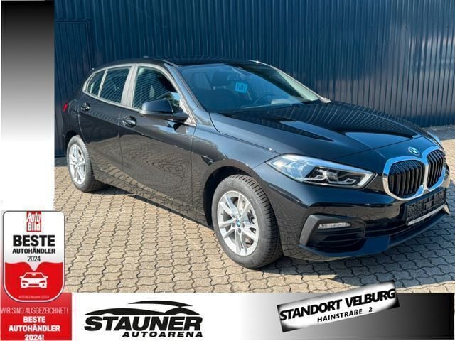 Black sapphire metallic Gebraucht 2024 BMW 118 Advantage Kleinwagen | 24.700 € (Guter Preis) - Bild 1/4
