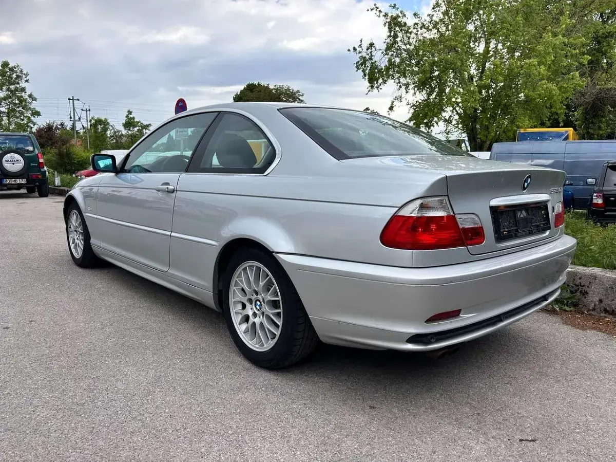 Gebraucht BMW 323 170 PS (125 kW) 2000 Titansilber metallic (354) Coupé