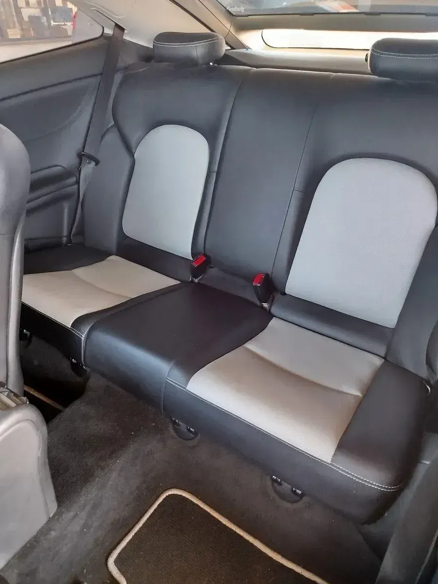 Gebraucht Mercedes C220 150 PS (110 kW) 2005 Silber Coupé