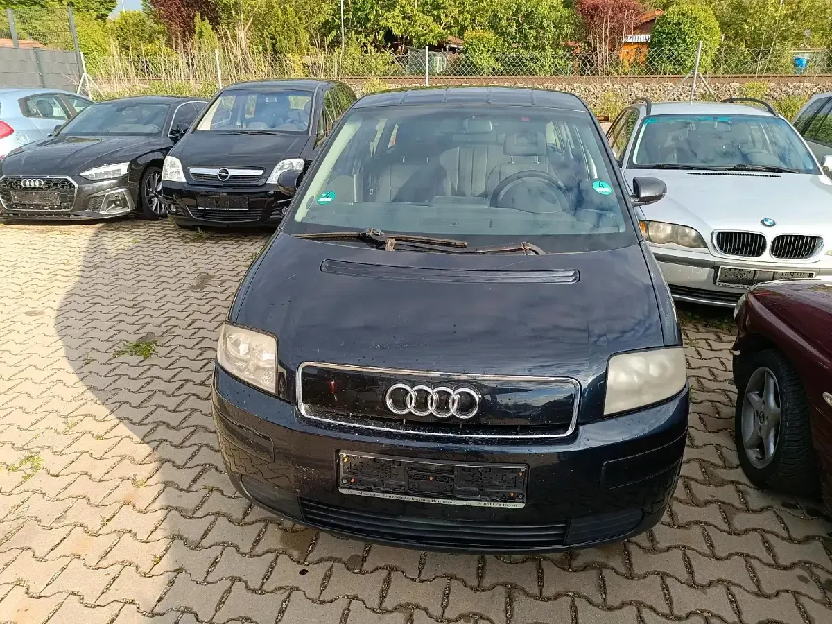 Gebraucht Audi A2 75 PS (55 kW) 2002 Blau Kleinwagen