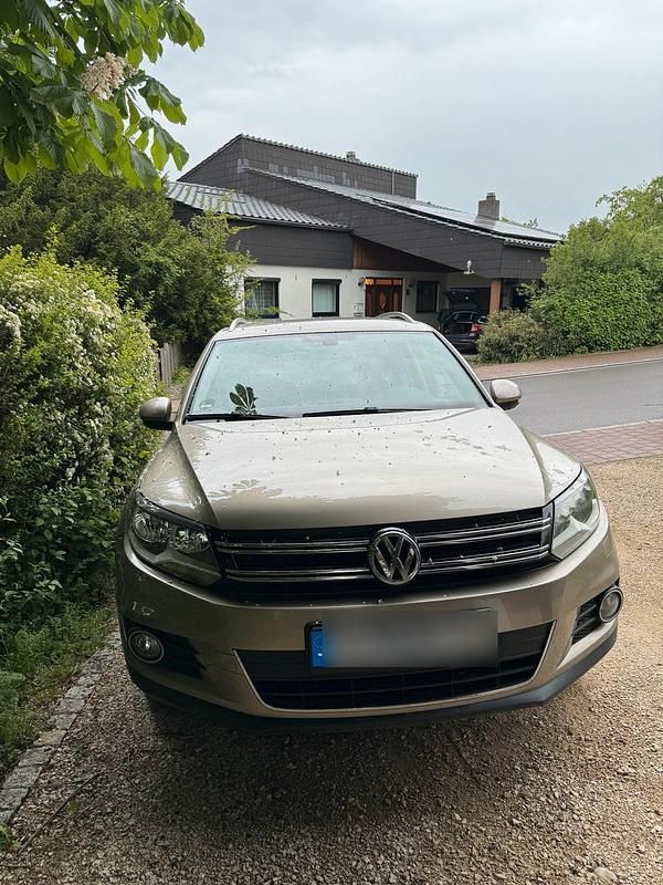 Gold Gebraucht 2012 VW Tiguan SUV | 8.250 € (Fairer Preis) - Bild 1/1