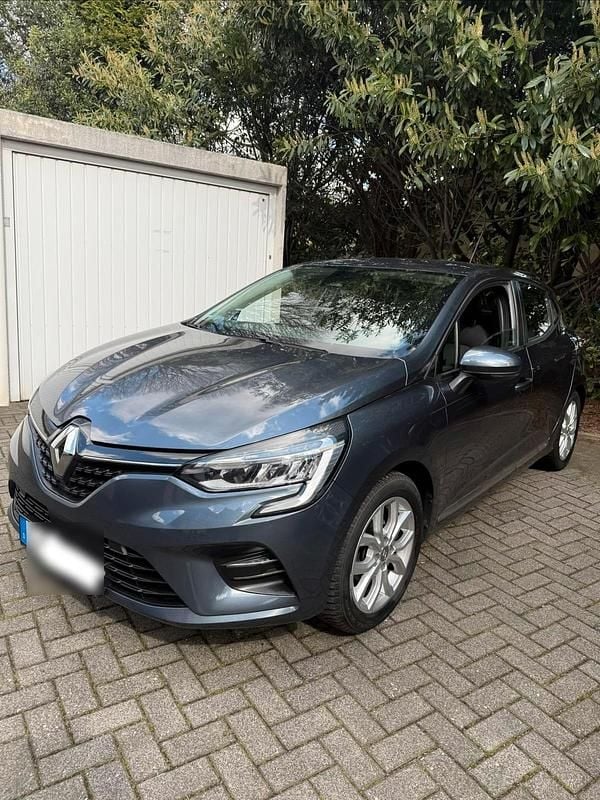 Gebraucht Renault Clio IV 101 PS (74 kW) 2019 Grau Kleinwagen