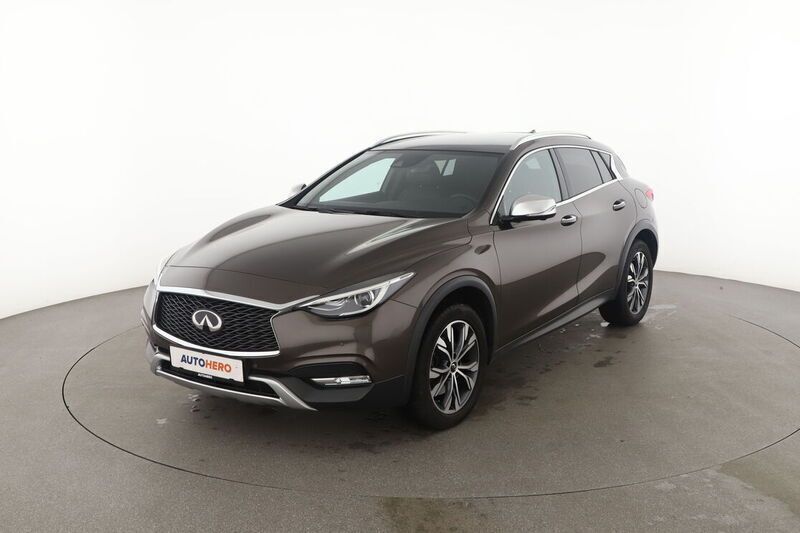 Braun Gebraucht 2016 Infiniti QX30 Premium SUV | 18.790 € - Bild 1/4