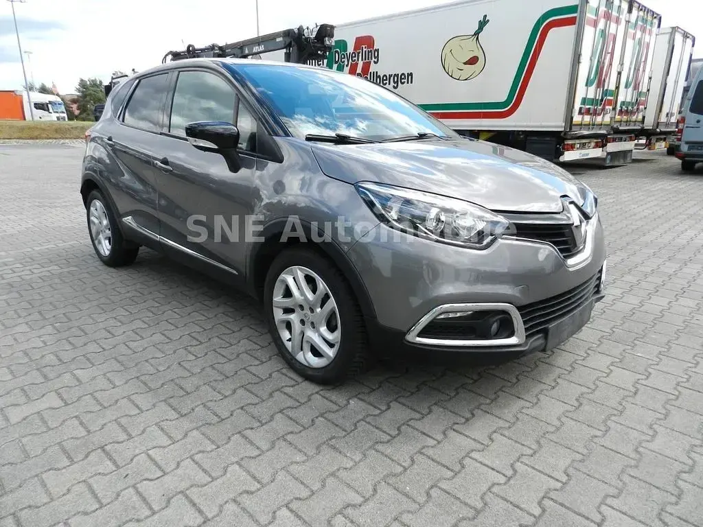 Gebraucht Renault Captur Luxe 120 PS (88 kW) 2015 Grau SUV