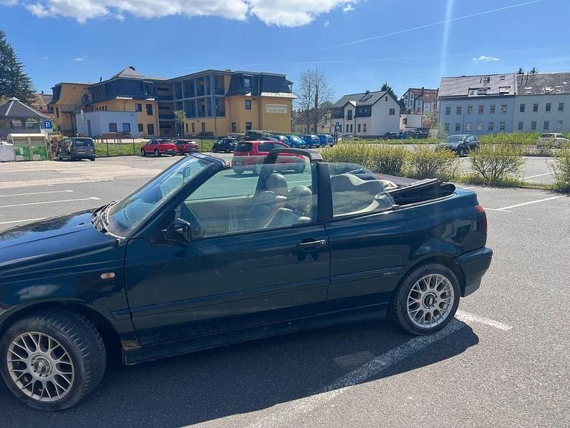 Gebraucht VW Golf Cabriolet 75 PS (55 kW) 1998 Grün Cabrio