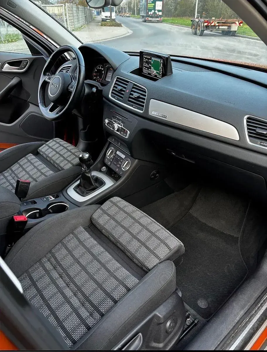 Gebraucht Audi Q3 S-Line 170 PS (125 kW) 2014 Orange SUV