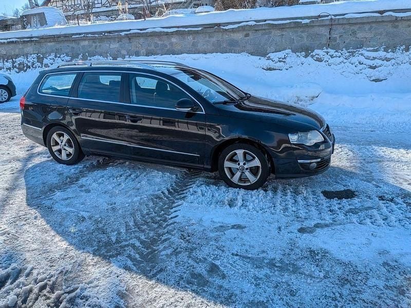 Schwarz Gebraucht 2007 VW Passat Sportline Kombi | 2.450 € (Superpreis) - Bild 1/4