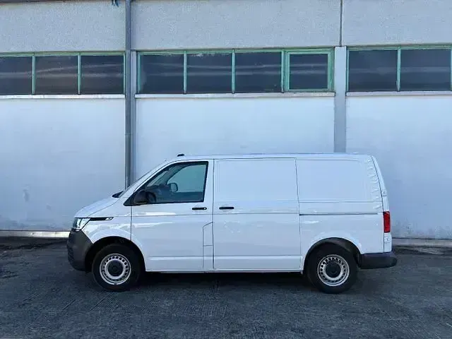 Second-hand VW Transporter 150 CP (110 kW) 2019 Alb Van