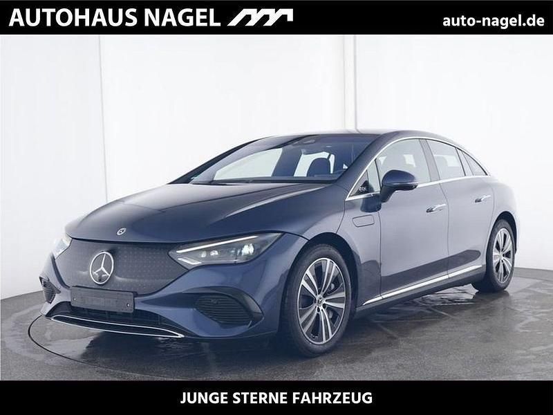 Lack sodalithblau (metallic) Gebraucht 2024 Mercedes EQE300 Edition Limousine | 48.219 € (Guter Preis) - Bild 1/4
