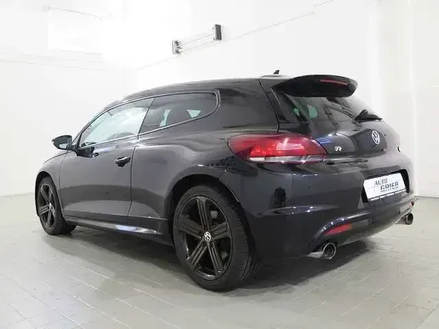 Gebraucht VW Scirocco R 265 PS (194 kW) 2011 Deep black perleffekt (metallic) Coupé