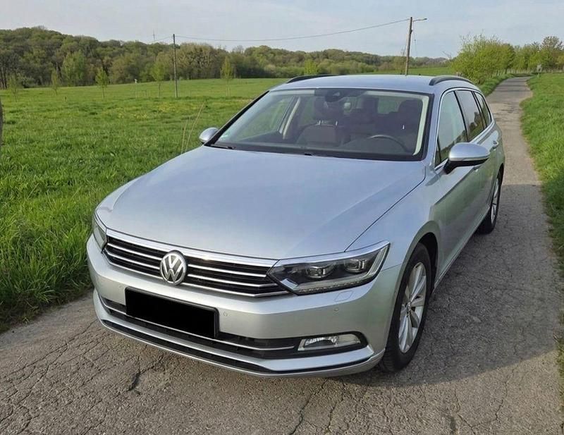 Gebraucht VW Passat Comfortline 150 PS (110 kW) 2016 Silber Kombi
