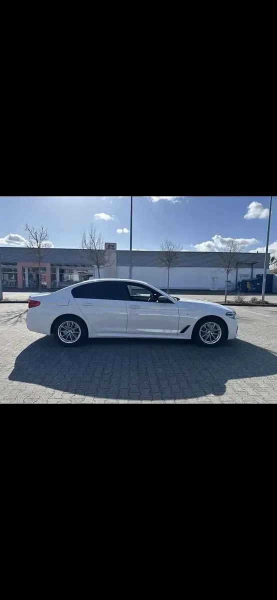 Gebraucht BMW 530e M Sport 252 PS (185 kW) 2019 Weiß Limousine