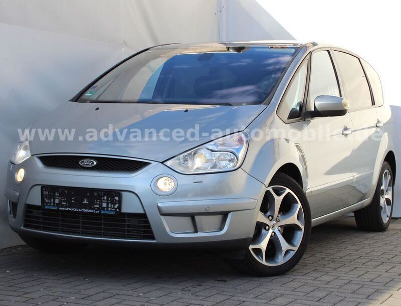 Silber Gebraucht 2010 Ford S-MAX Titanium Van / Kleinbus | 7.989 € (Fairer Preis) - Bild 1/4
